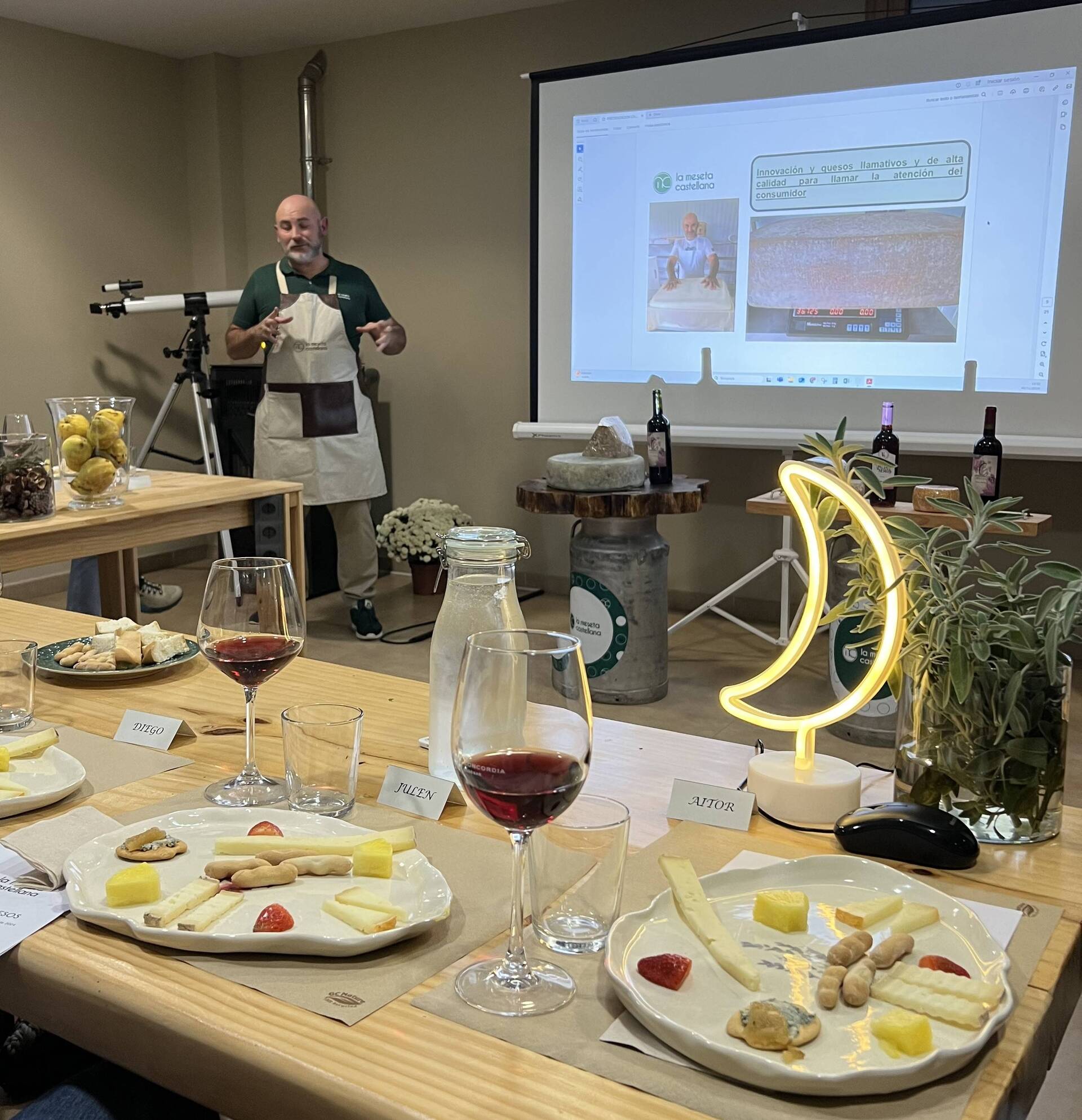 Cata de quesos y vinos adulto