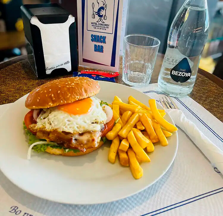 Pensión Completa de Viernes a Domingos