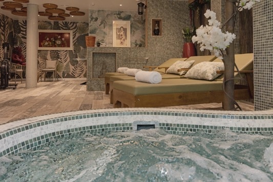 SPA 90 min | PRIVATE ACCESS FOR 4