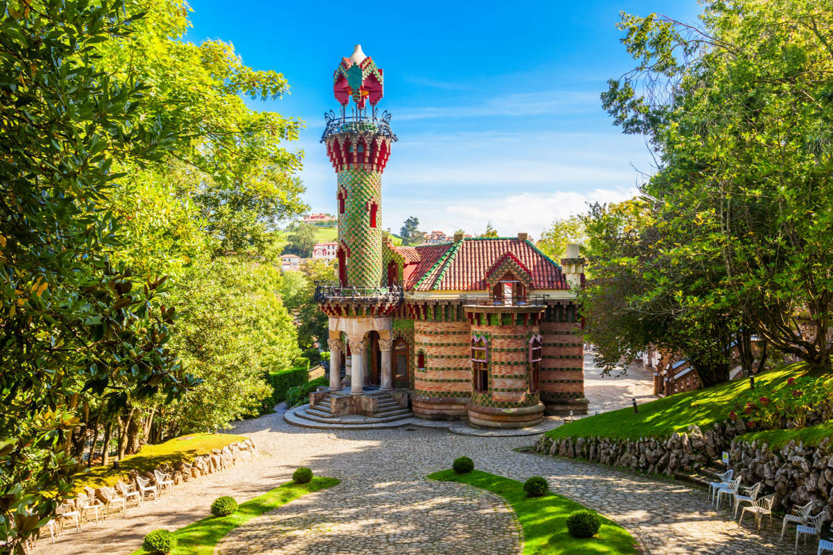 Visita el Capricho de Gaudí
